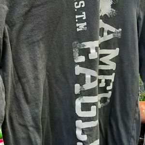 American Eagle long sleeve tee new without tags